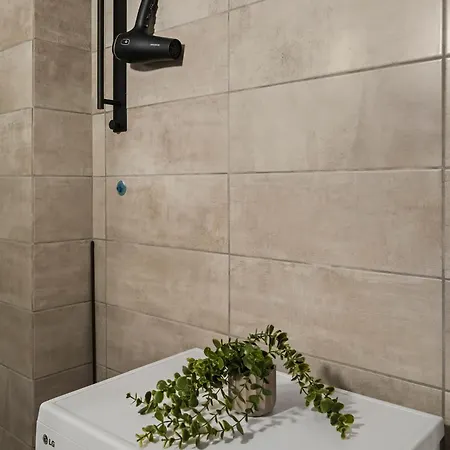Apartment North Station W. Ac Bucharest
